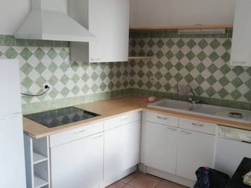 Roomlala | Do wynajęcia umeblowane mieszkanie T3 1 piętro