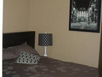 Homestay Calgary 163815-1