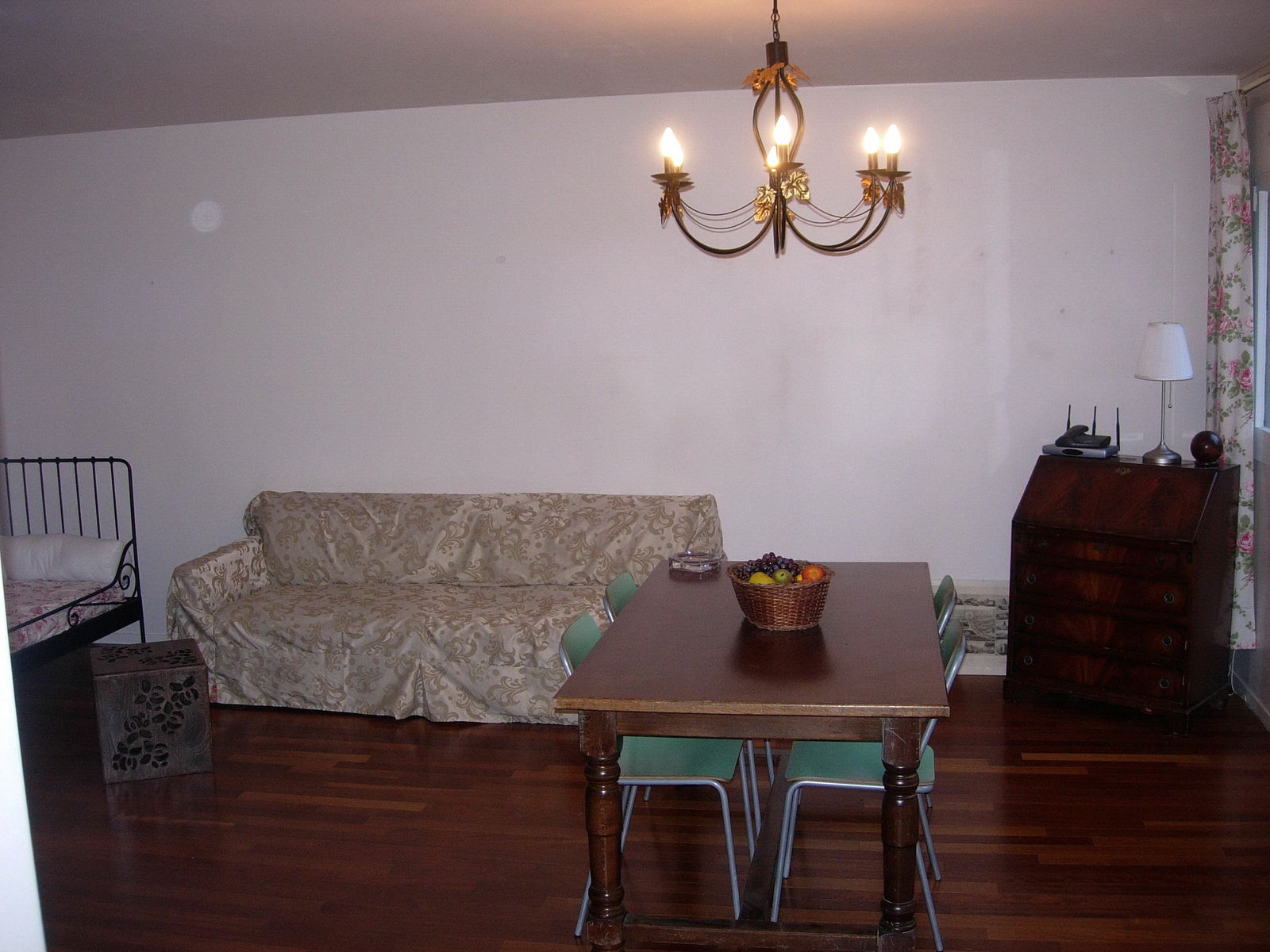 Homestay Paris 66410