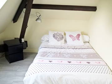 Roomlala | Dois quartos em uma linda casa