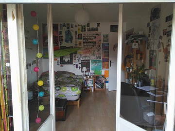 Roomlala | Dois quartos extras em um apartamento compartilhado
