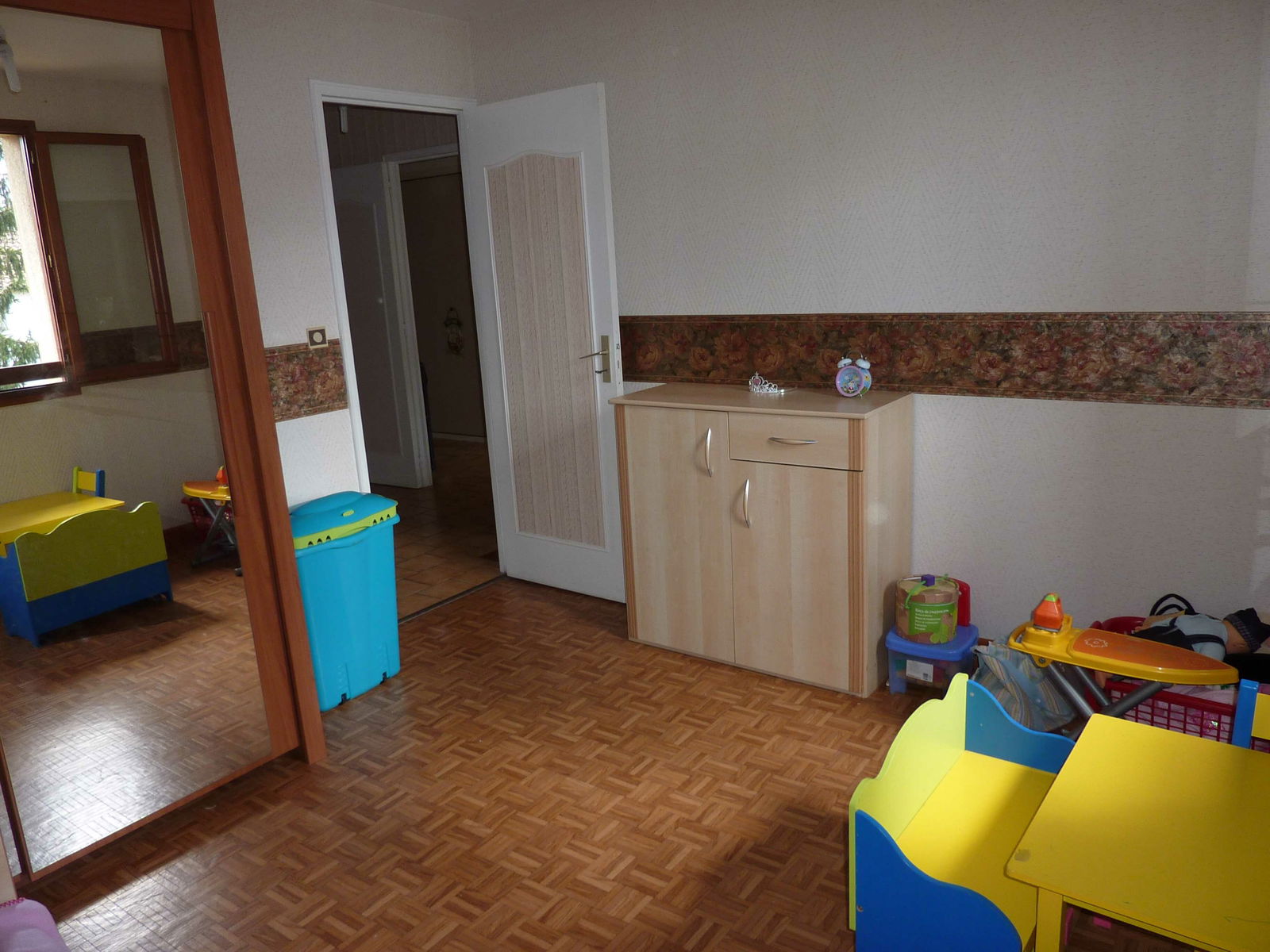 Niezależne Studio Périgueux 67656