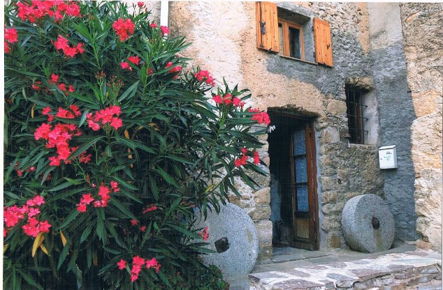 Niezależne Studio Santa-Reparata-Di-Balagna 160900