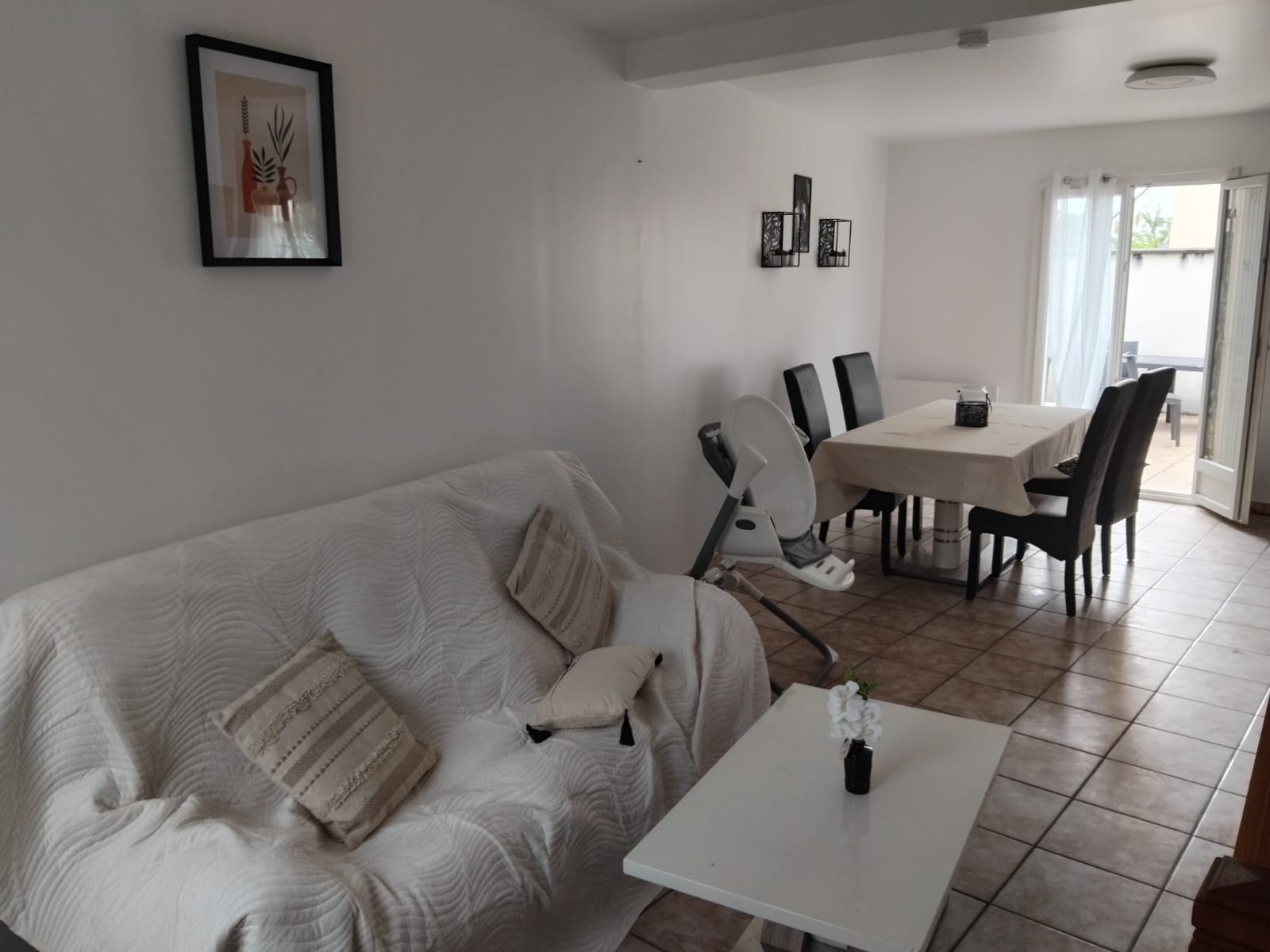 Kolokacja Sarcelles 600226