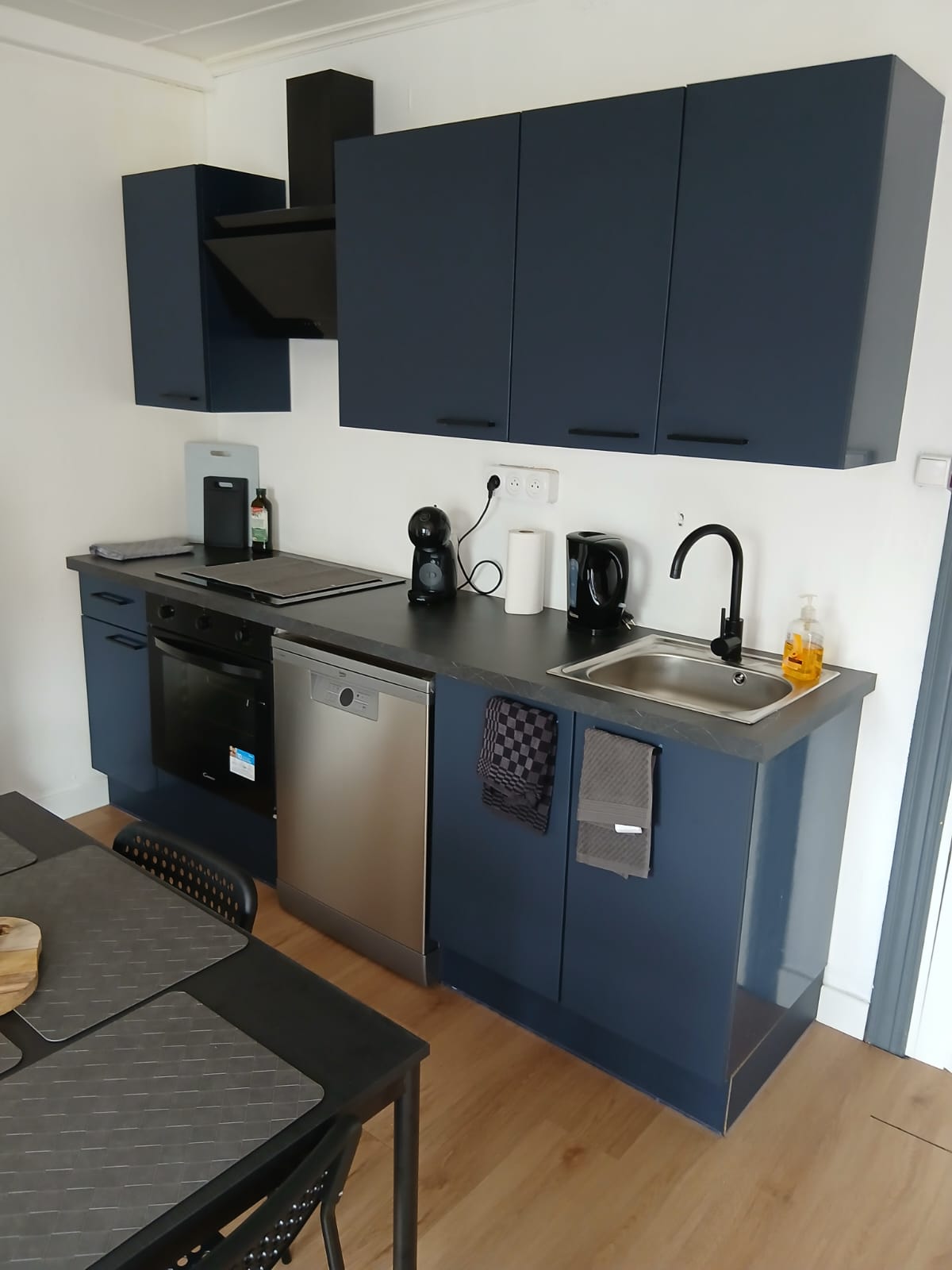 Niezależne Studio Charleroi 574968