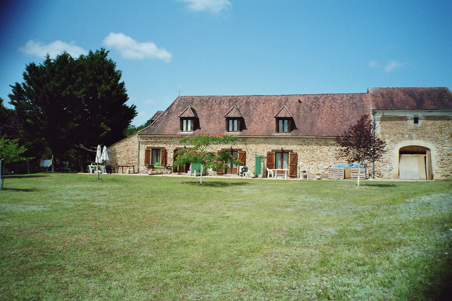 Independent Studio Rouffignac-Saint-Cernin-de-Reilhac 75529