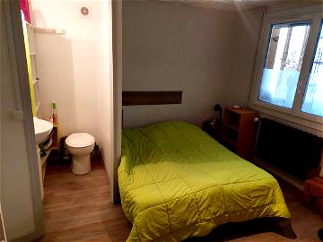Roomlala | Dormitorio 12 m2