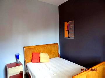 Roomlala | Dormitorio 3 - 12 M², Cerca De La Estación Tgv