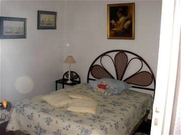 Roomlala | Dormitorio 9m2 + Despacho 7m2 Y Jardín