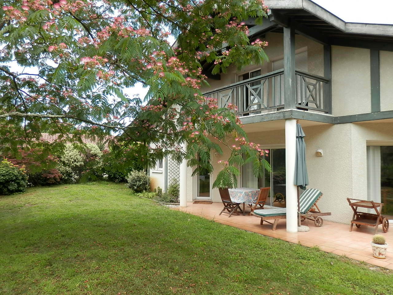 Quedarse En Casa Messanges 113808