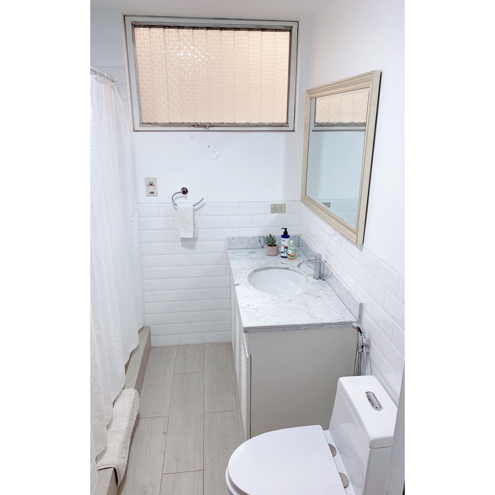 Famiglia Santiago de Surco 233124