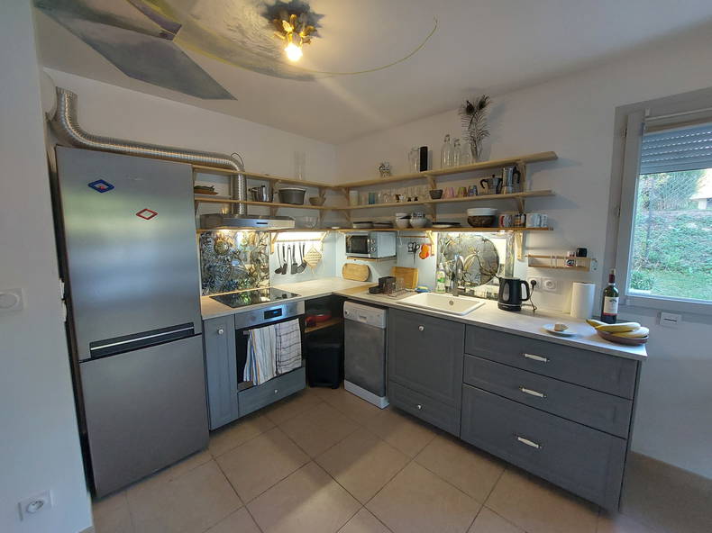 Colocação Ferney-Voltaire 261853-4