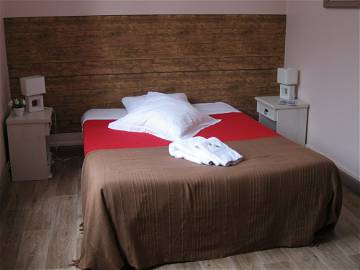 Room For Rent Bagnères-De-Bigorre 98089-1