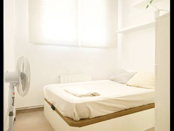 Shared Accommodation Barcelona 571878-1