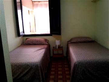 Roomlala | Double Room Nº2 Next To Upv And Beach