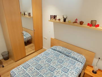 Roomlala | Double Room. Renovated Apartment. Barcelona City Center. Girls Only. G