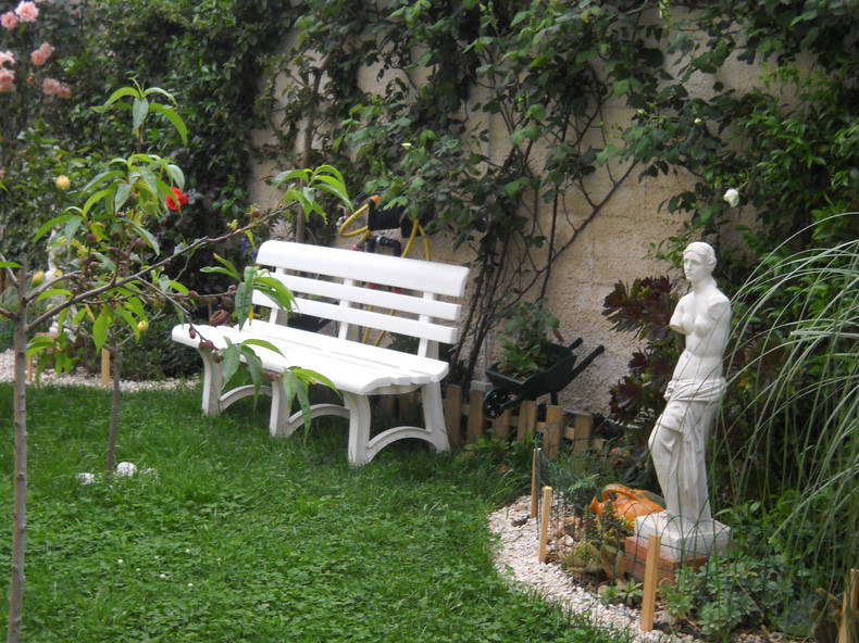 Gastfamilie 00042 199127-3