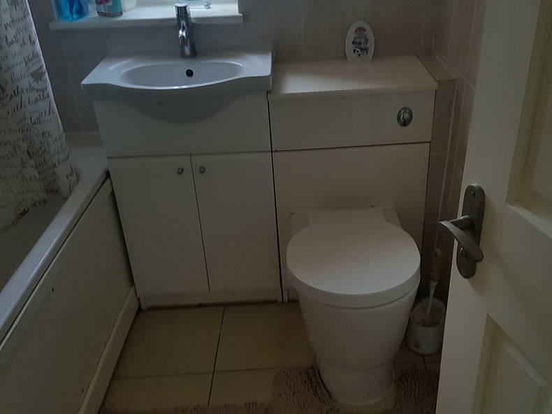 Gastfamilie RM9 6NR 207577-2