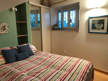 Roomlala | Dragonfly Room In House, Air Conditioning, Garden, Cleaning,