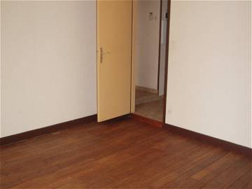 Room For Rent Sommerécourt 122059