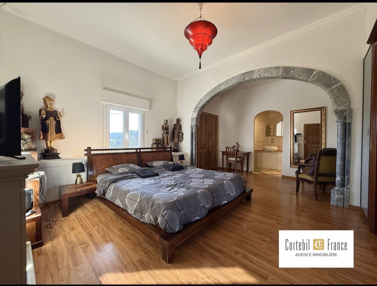 Entire Home Cercier 206145