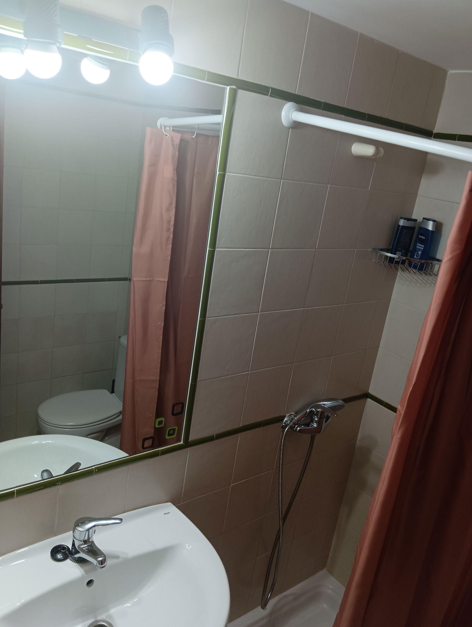 Gaascht Zëmmeren Puerto del Rosario 572715