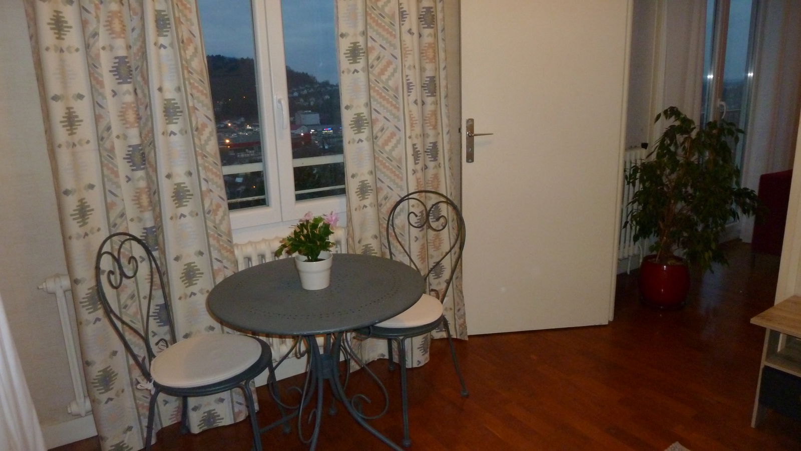 Quedarse En Casa Lons-le-Saunier 126442