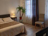 Logement entier à louer à Grenoble - photo 14 : chambre-14