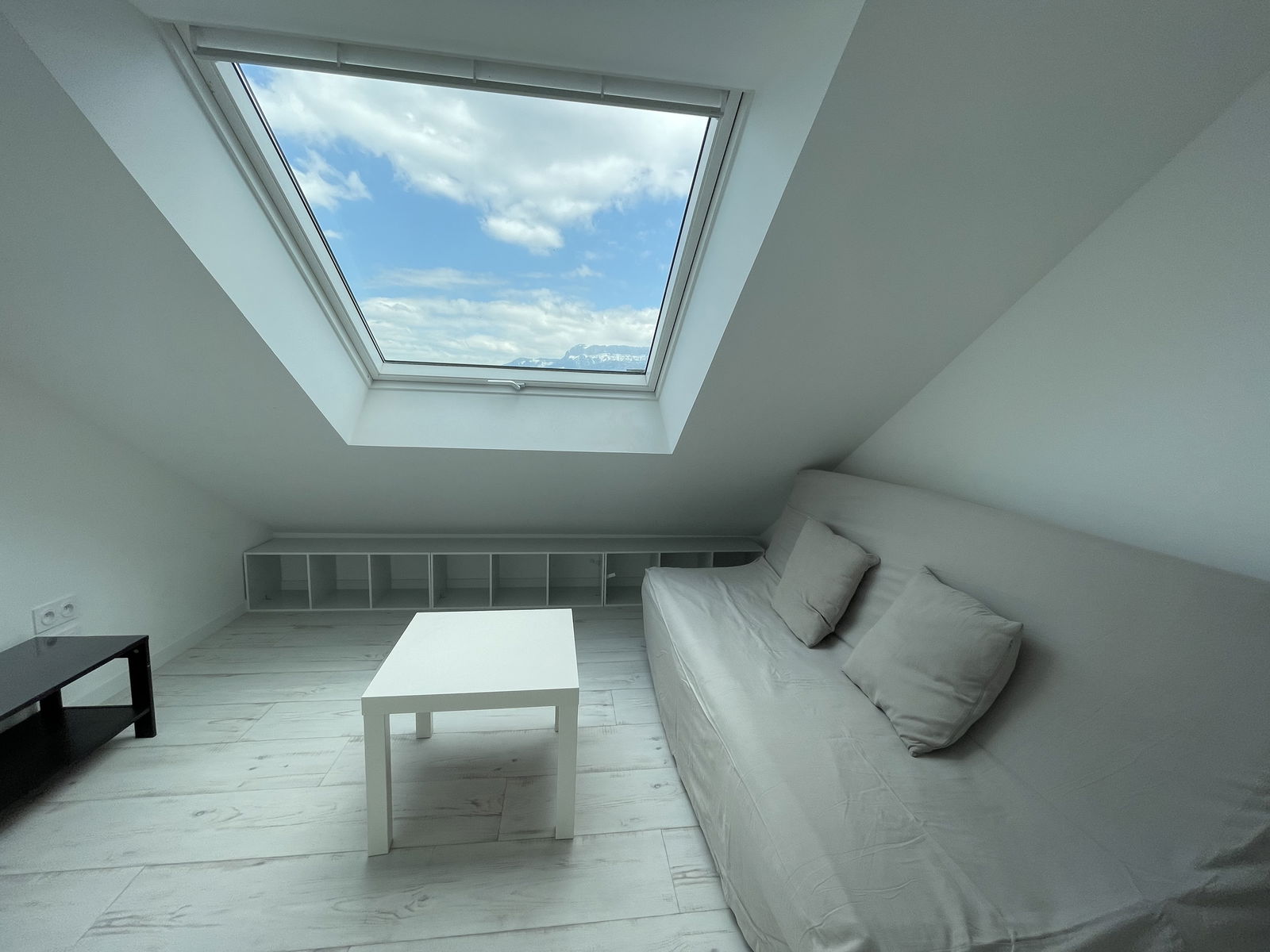 Estudio Independiente Annecy 250235