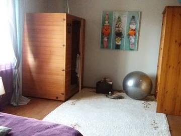 Roomlala | Duża sypialnia w domu