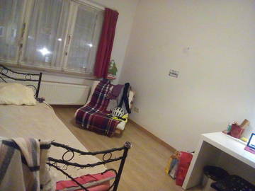 Roomlala | Duża sypialnia w ładnym domu 