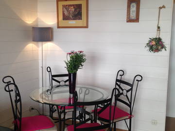 Roomlala | Duża sypialnia w mieszkaniu 4 pokojowym o powierzchni 72m2