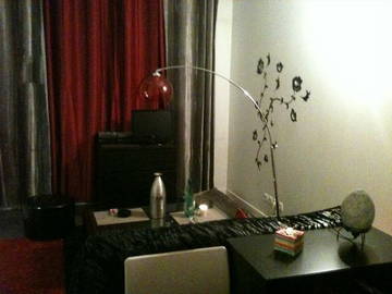 Roomlala | Duże, dobrze zlokalizowane studio w Paryżu