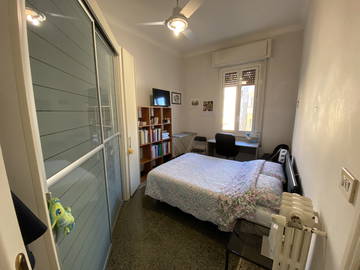 Roomlala | Duży i jasny pokój jednoosobowy blisko Uniwersytetu. Mądrość/p.za