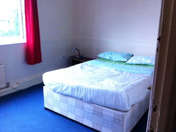 Roomlala | Duży pokój dwuosobowy Canning Town