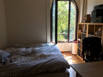 Roomlala | Duży pokój z widokiem na jezioro, pod zegarem Ouchy 🕰