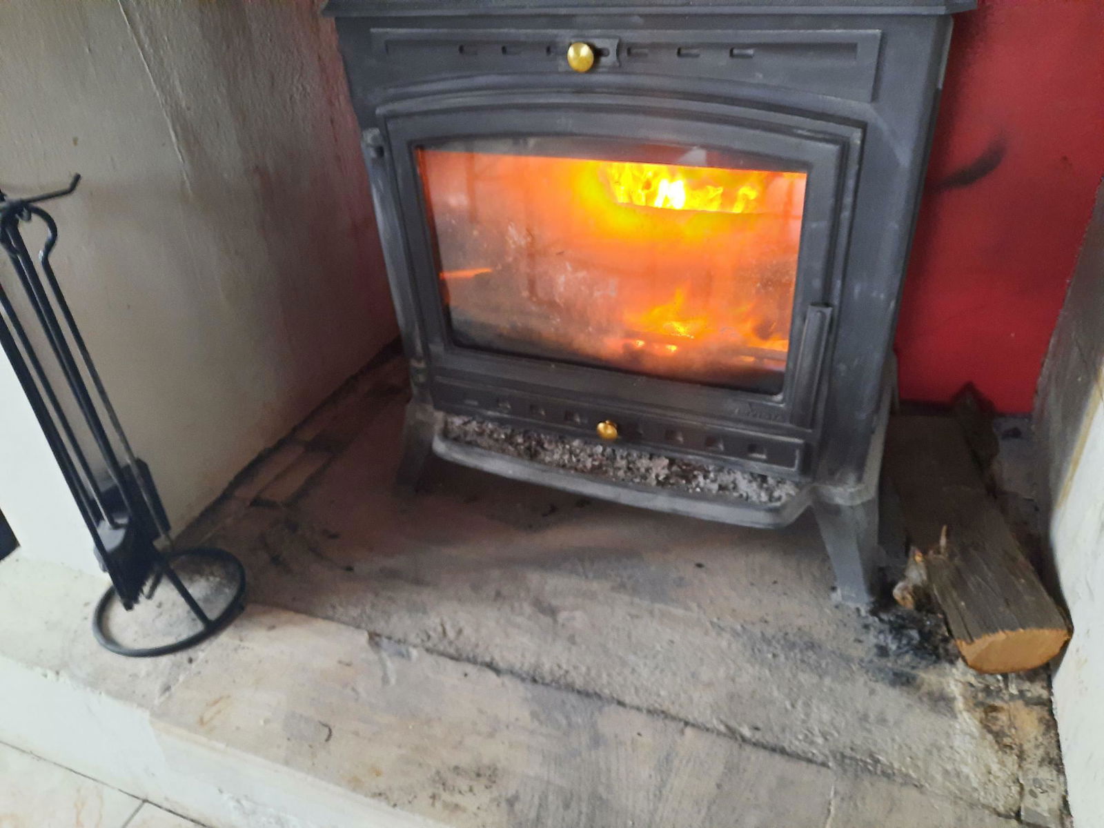 Kolokacja Comberanche-et-Épeluche 253668