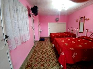 Room For Rent Cienfuegos 221564-1