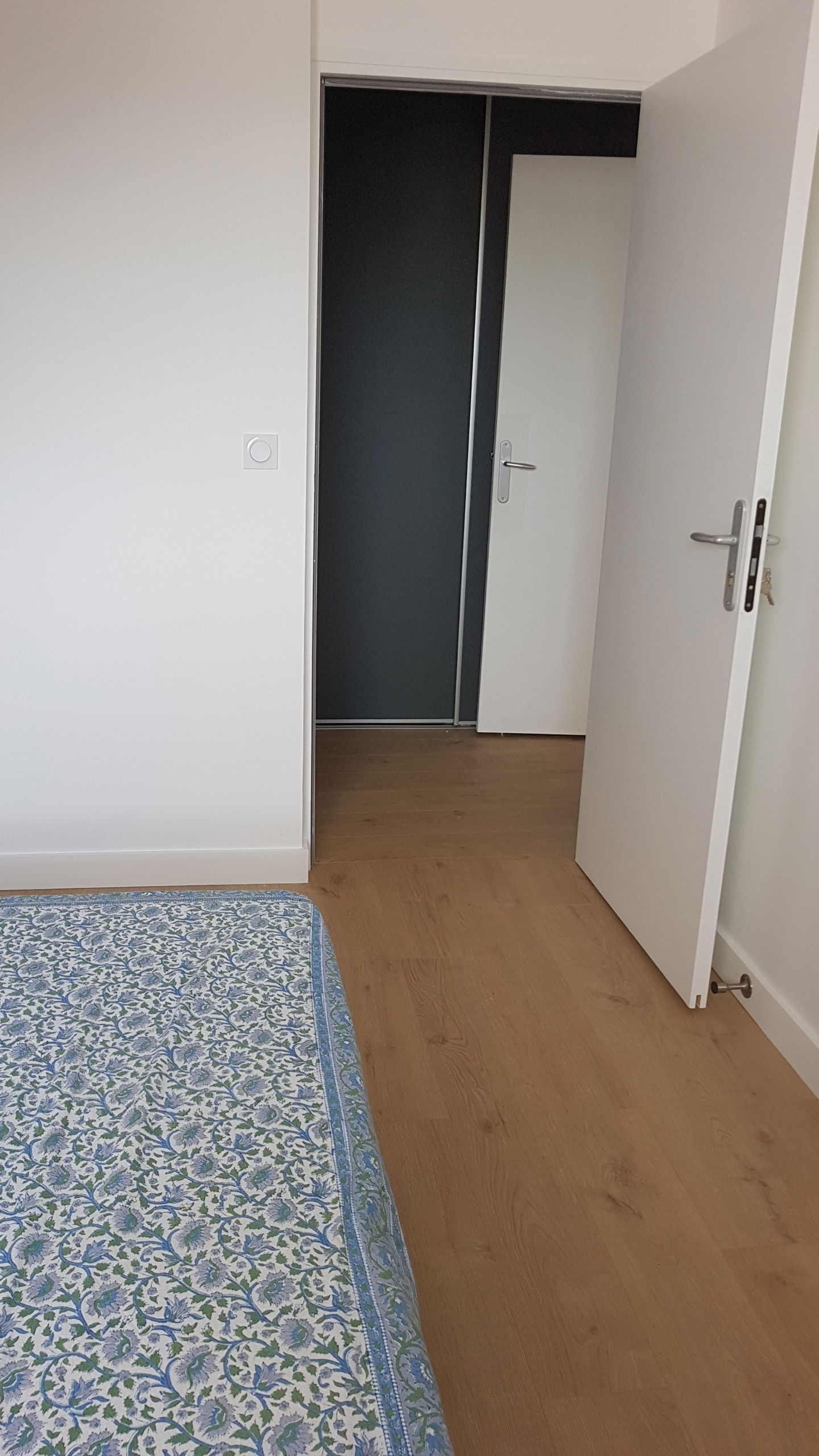 Studio Indépendant Écully 205710