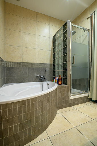 Colocatie Nice 227229