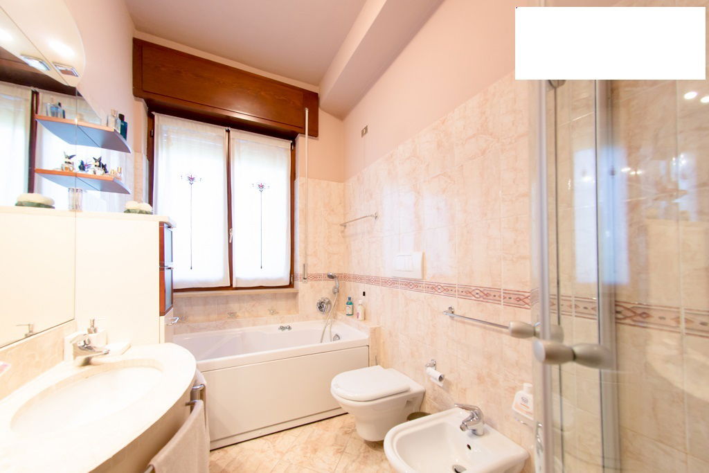 Colocatie Lomagna 149011