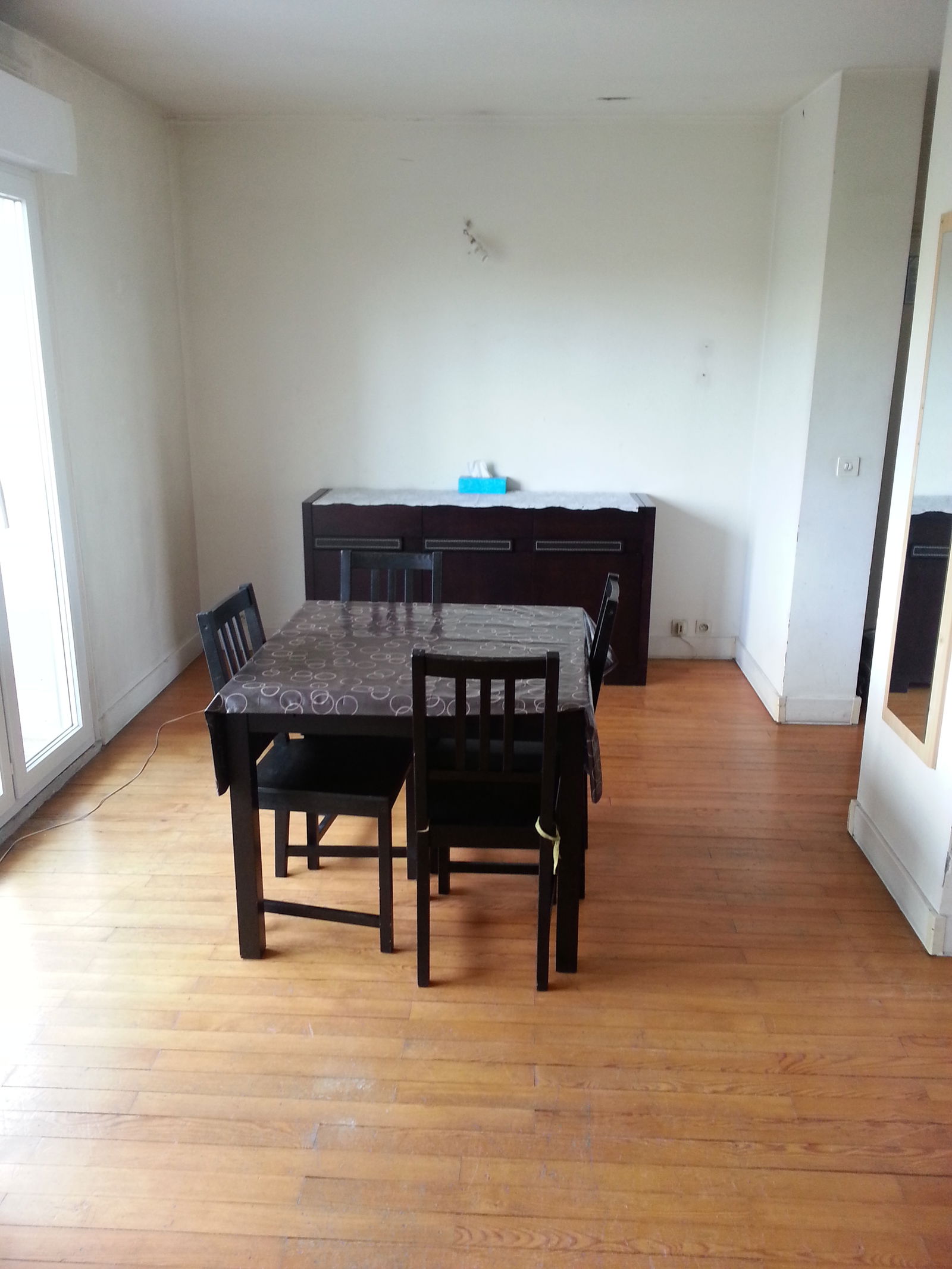 Onafhanklike Ateljee Châtillon 62834