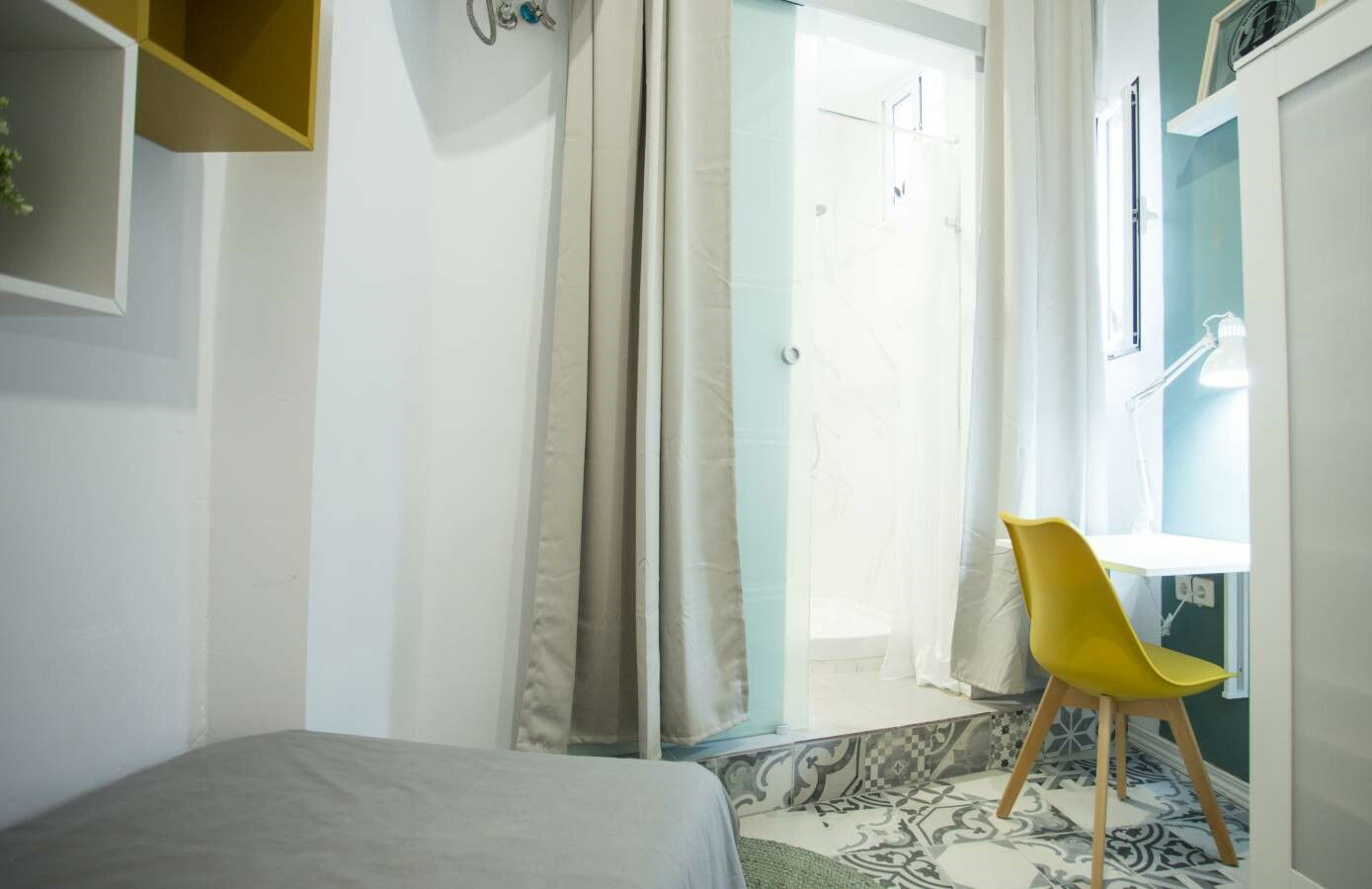 Homestay Barcelona 230627