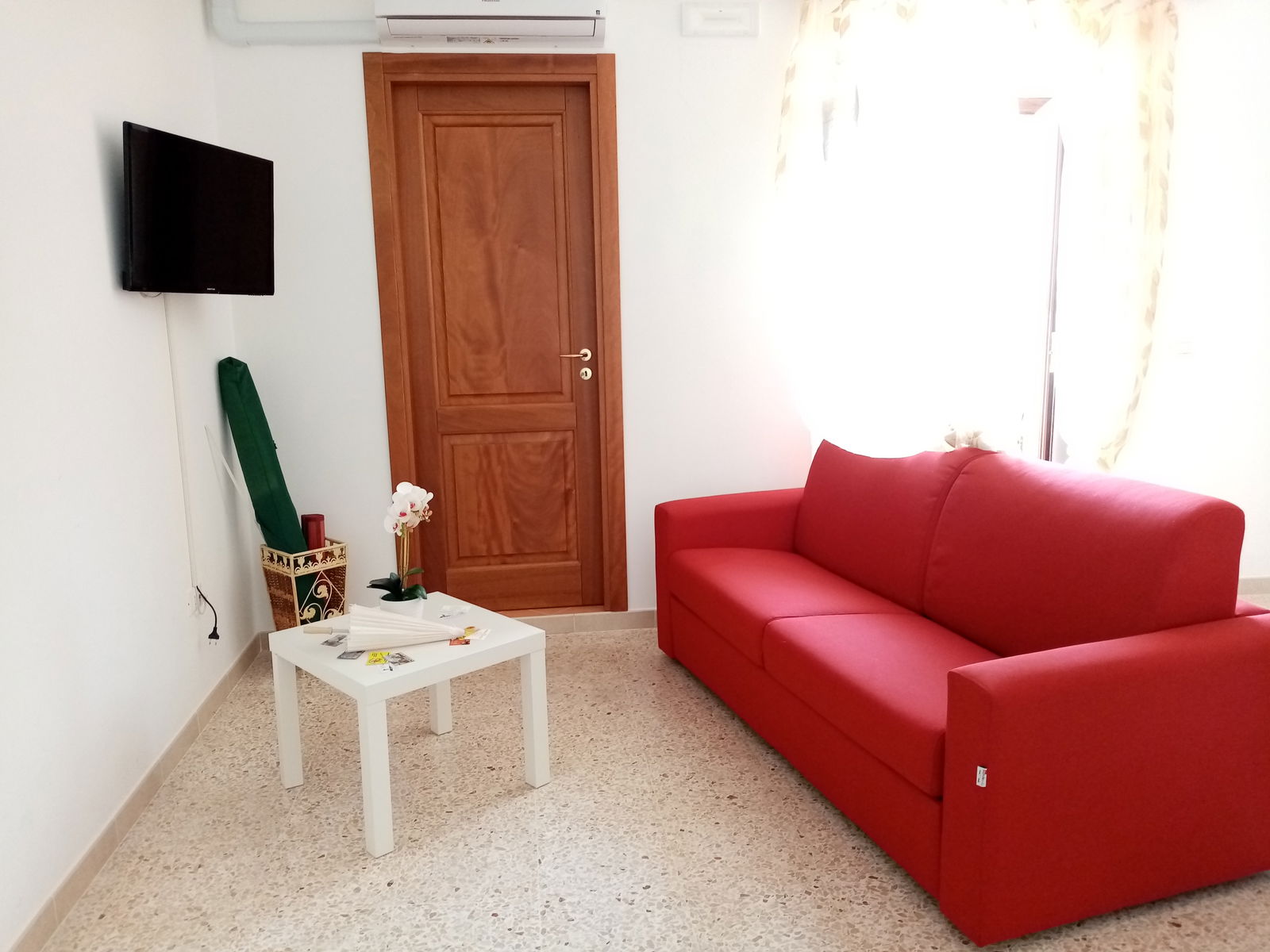 Unabhängiges Studio San Lucido 198493