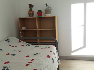 Roomlala | Ein Zimmer im Haus eines Bewohners