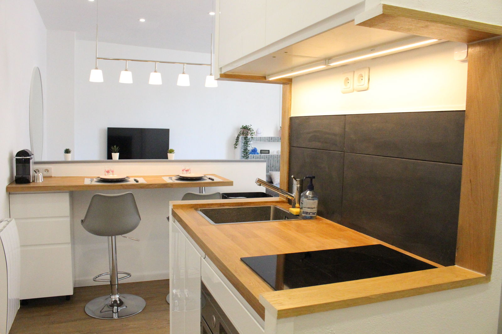 Estudio Independiente Lyon 247742