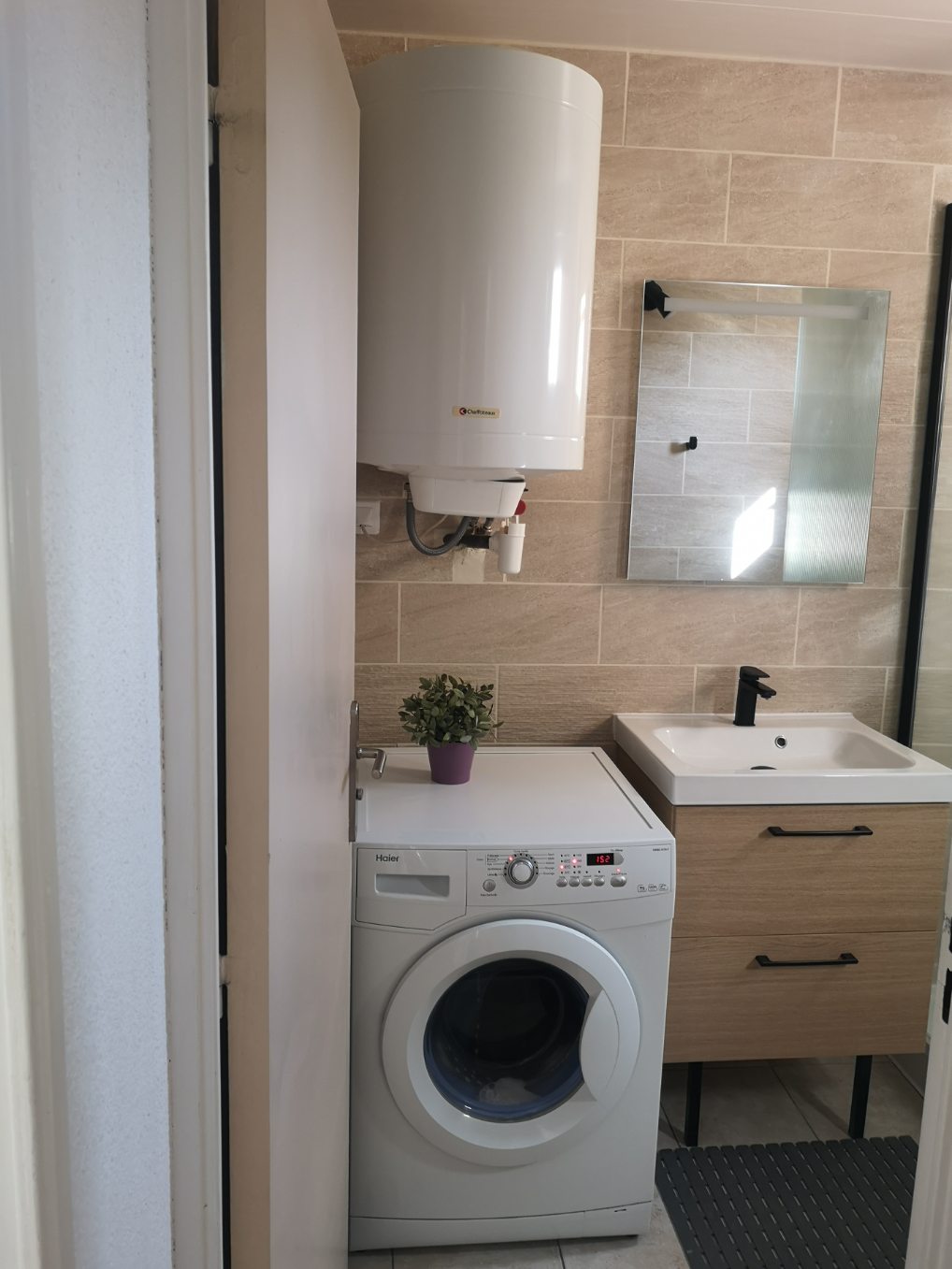 Estudio Independiente Fréjus 131398