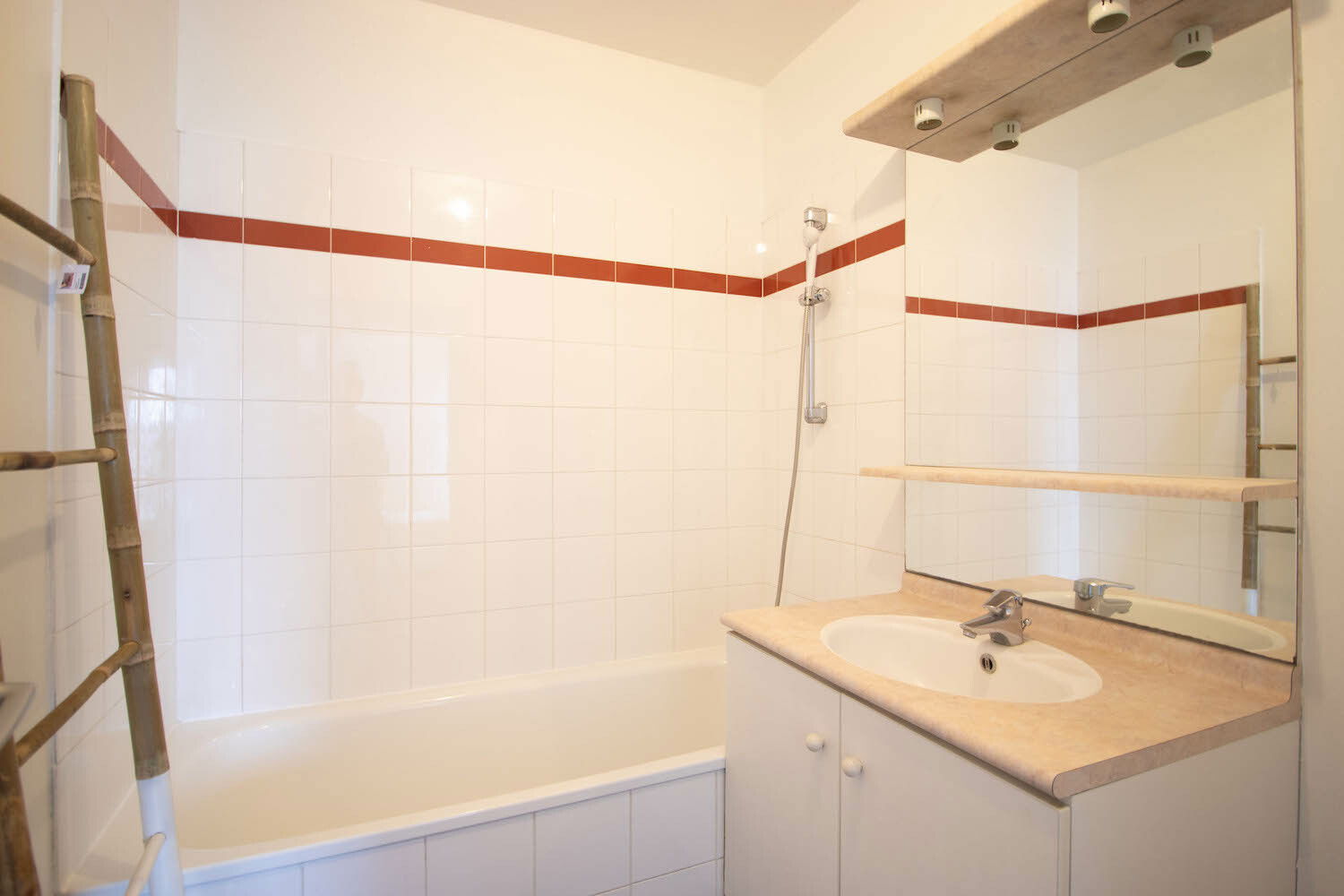 Colocación Saint-Denis 260644
