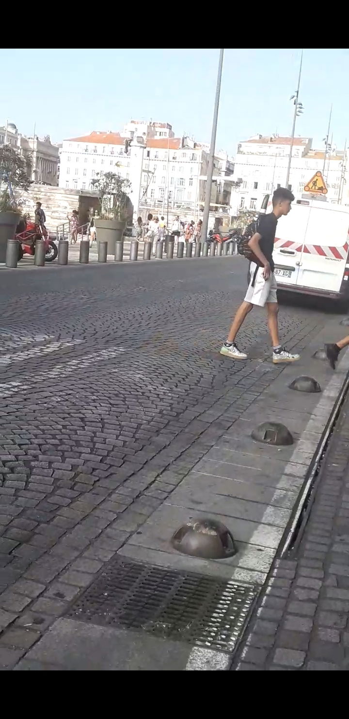 Quedarse En Casa Marseille 240499