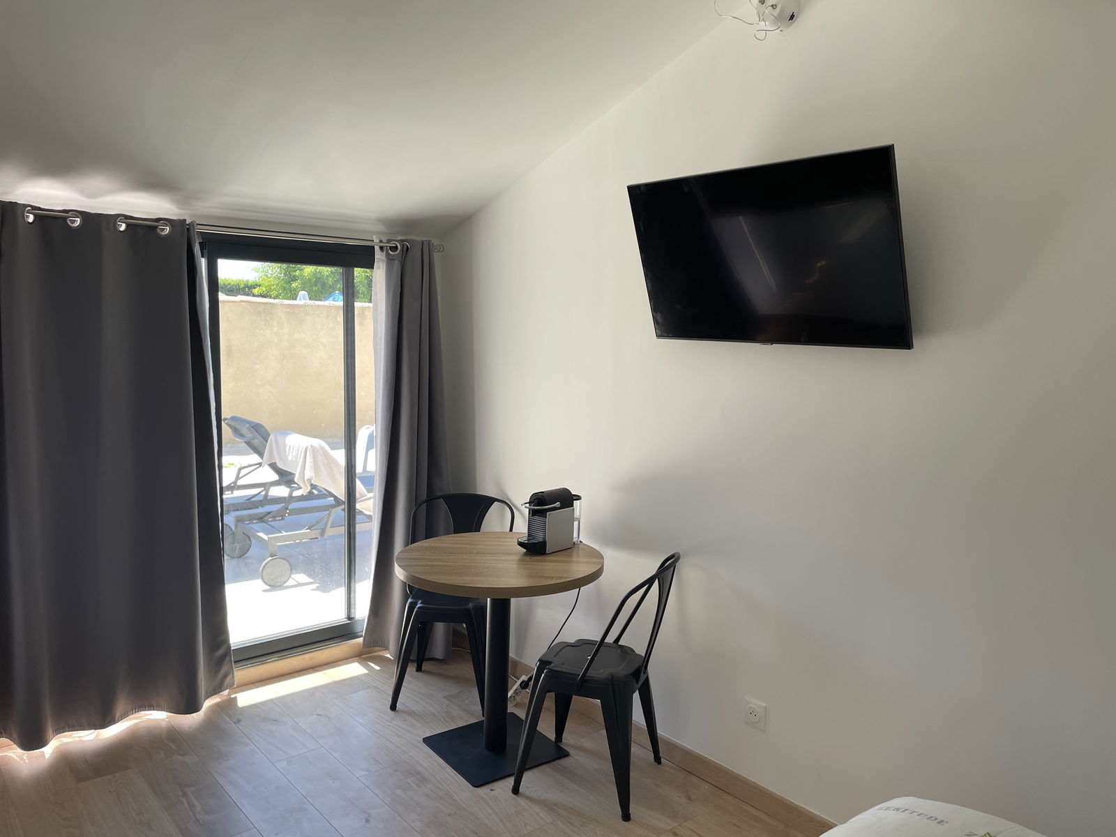 Estudio Independiente Saint-Chamas 252473